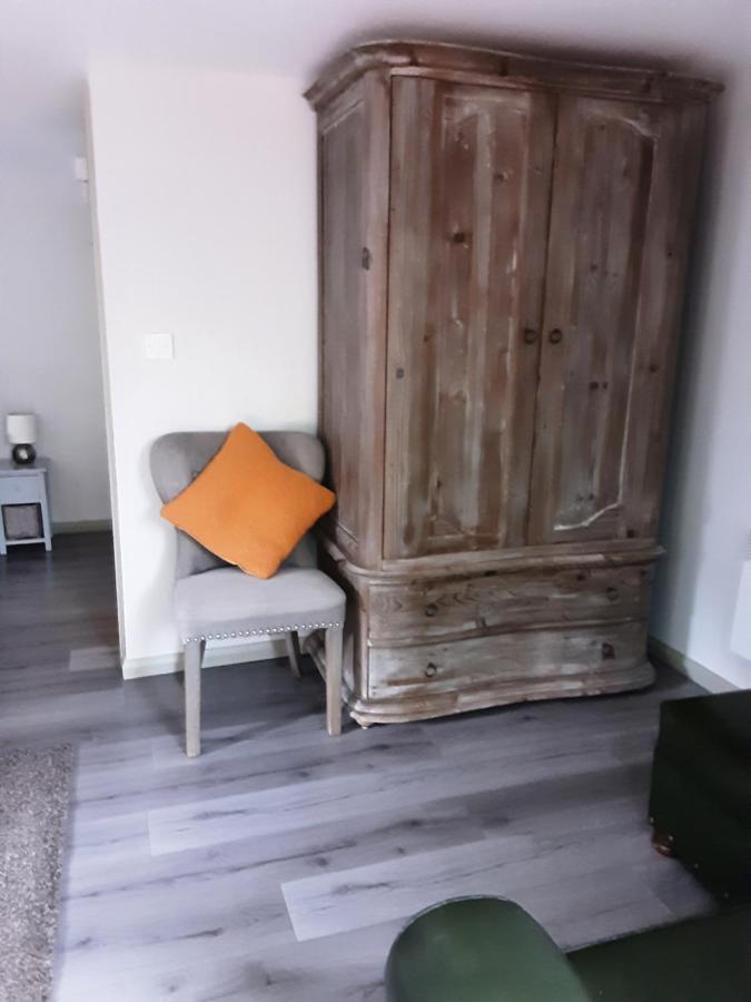 The Cabin Bed & Breakfast Flore Exterior photo